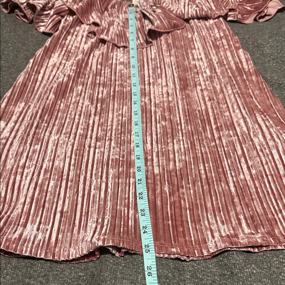🌸 Free People Off-the-Shoulder Velvet Mini Dress Size S |Mauve | NWT - Picture 8 of 10